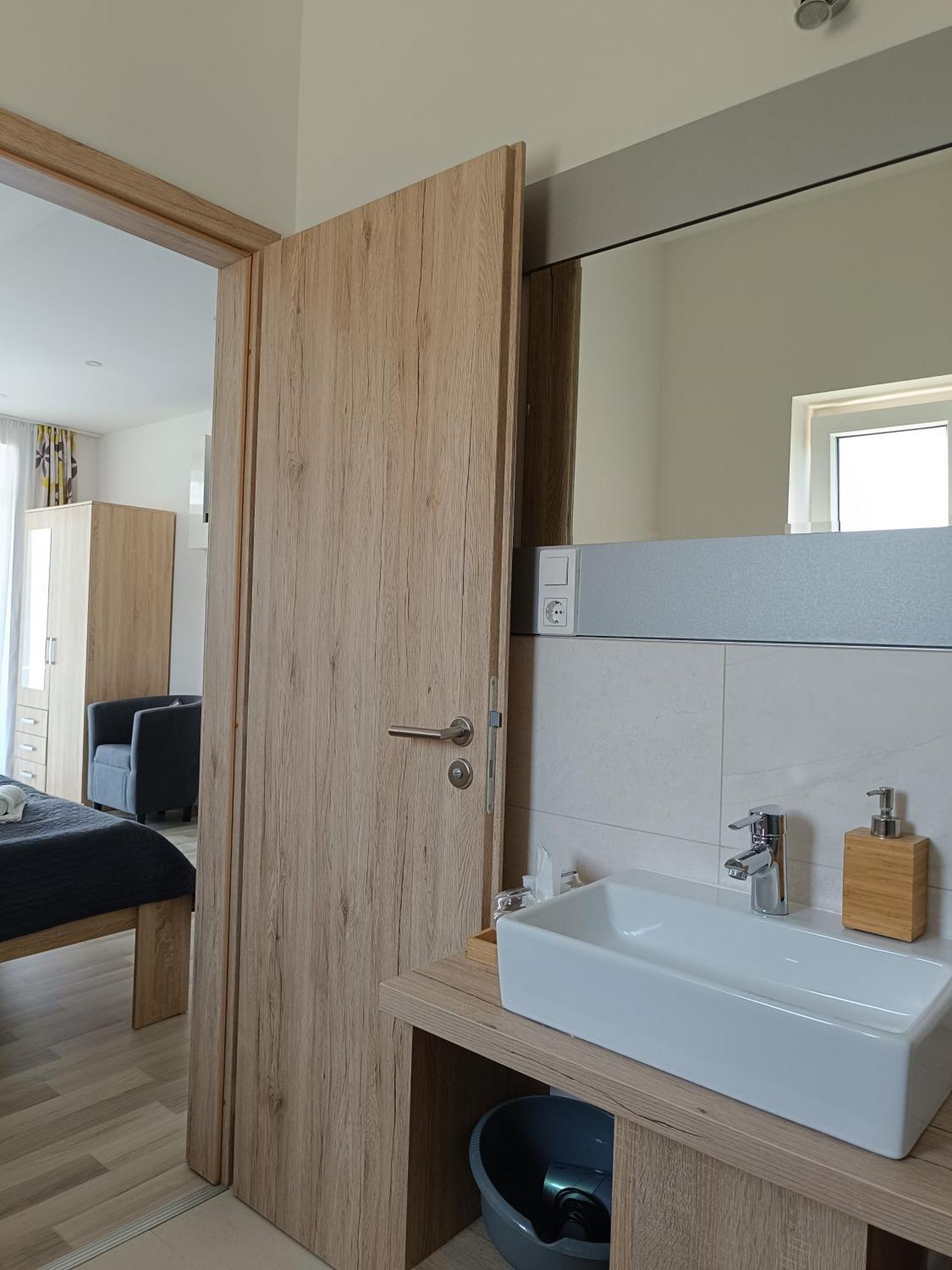 Ujhely Apartmanhaz 希欧福克 外观 照片
