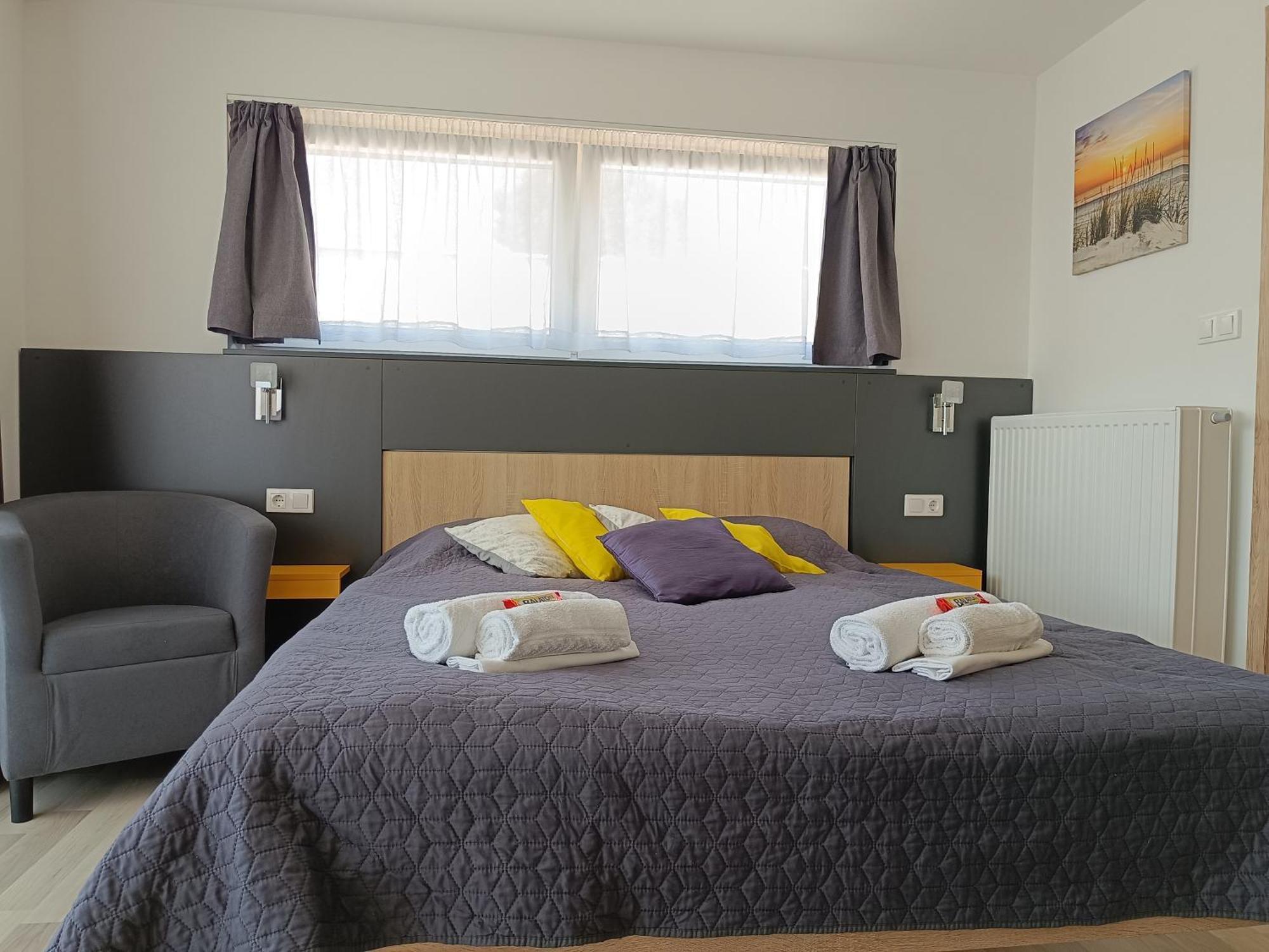 Ujhely Apartmanhaz 希欧福克 外观 照片
