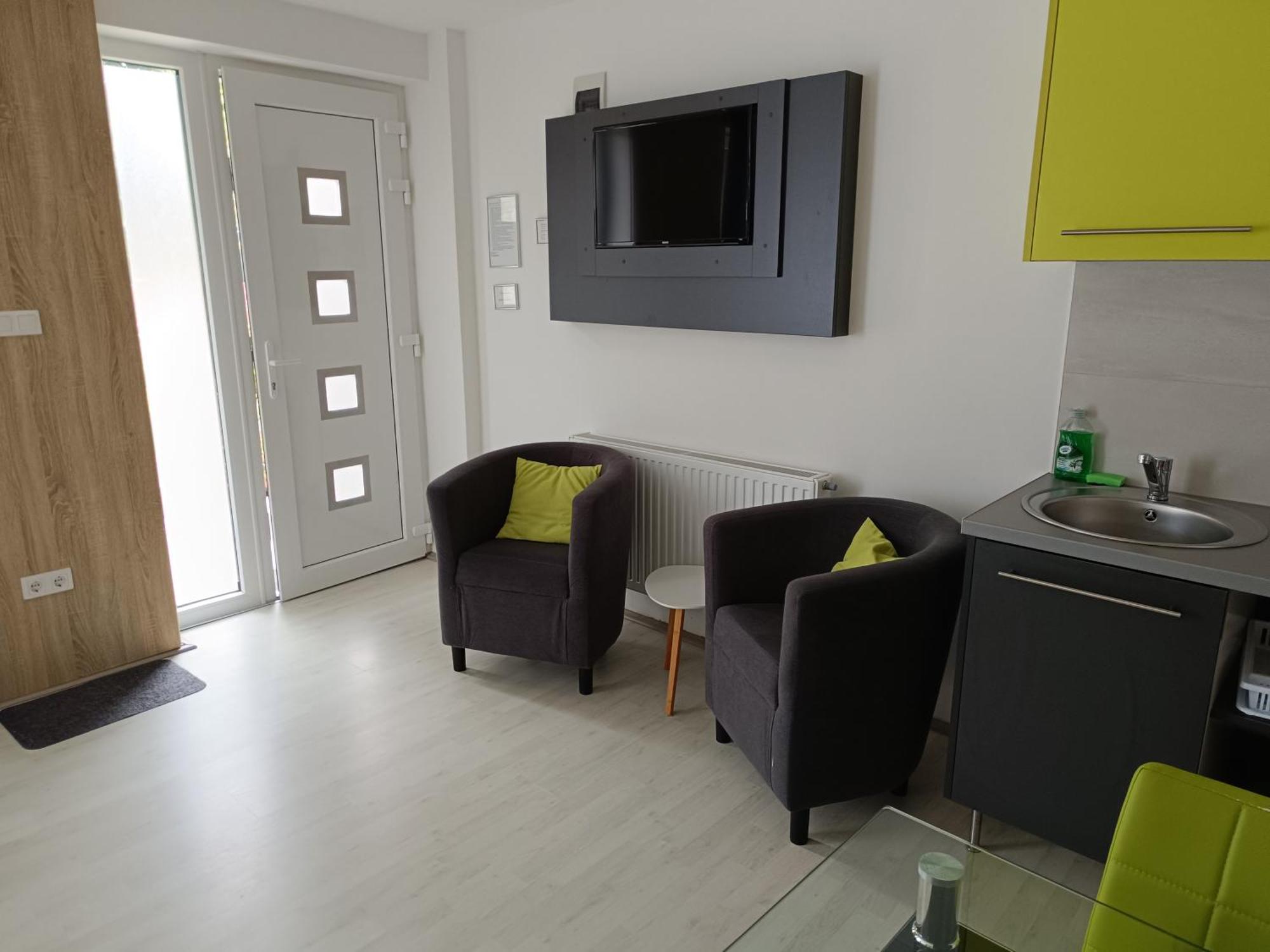 Ujhely Apartmanhaz 希欧福克 外观 照片