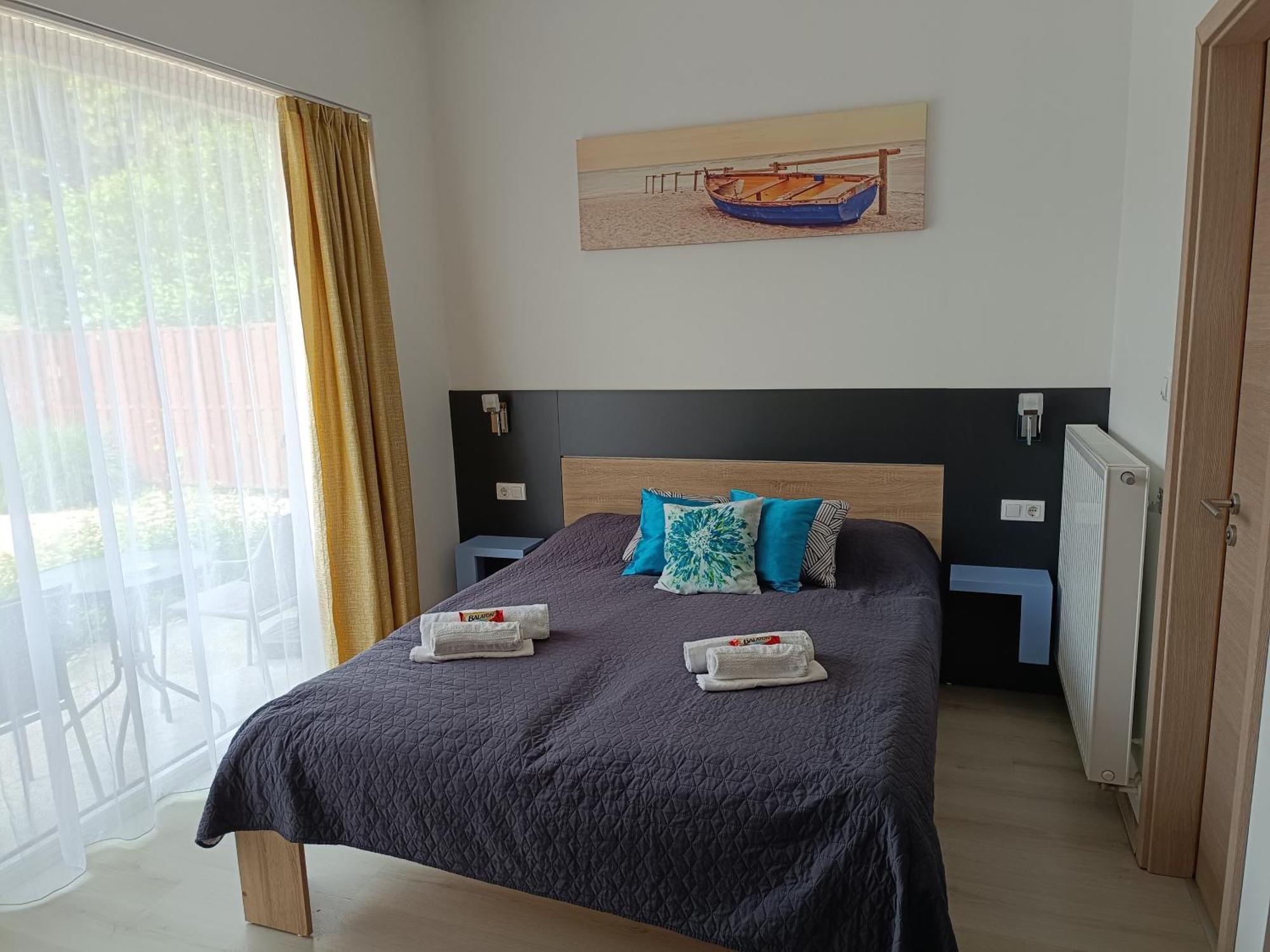 Ujhely Apartmanhaz 希欧福克 外观 照片