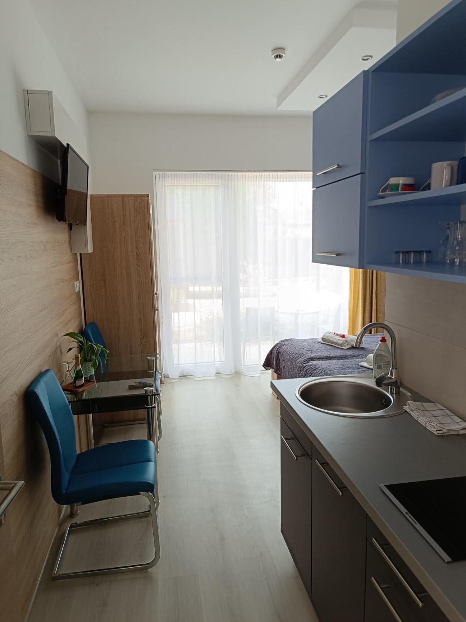Ujhely Apartmanhaz 希欧福克 外观 照片