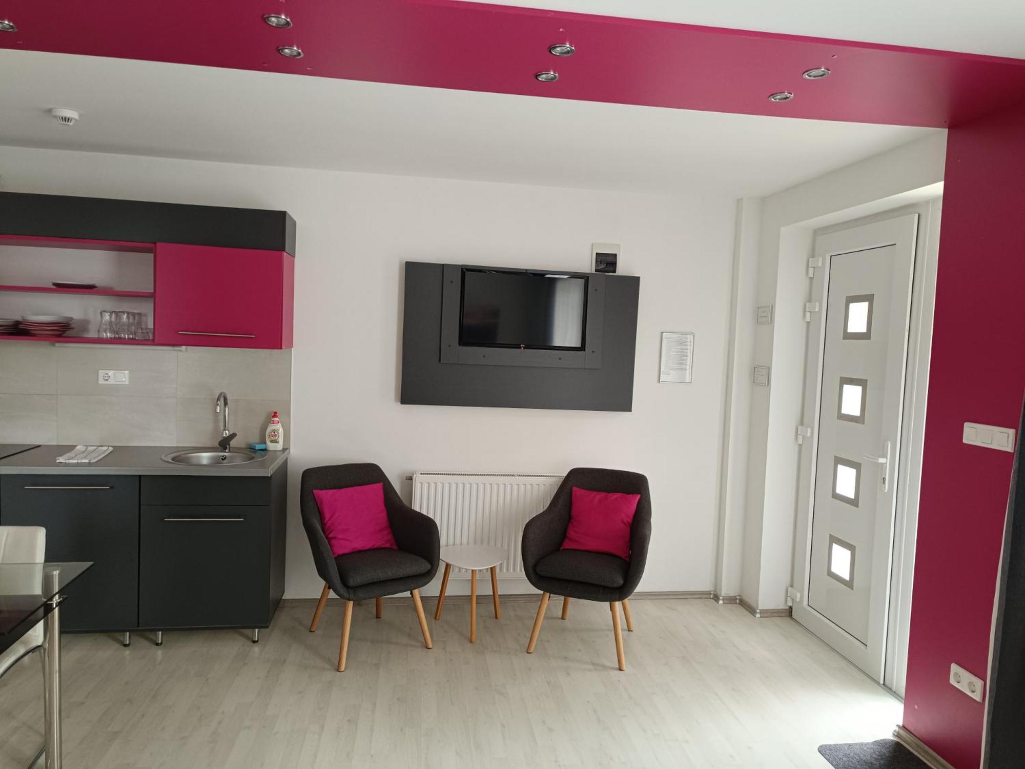 Ujhely Apartmanhaz 希欧福克 外观 照片