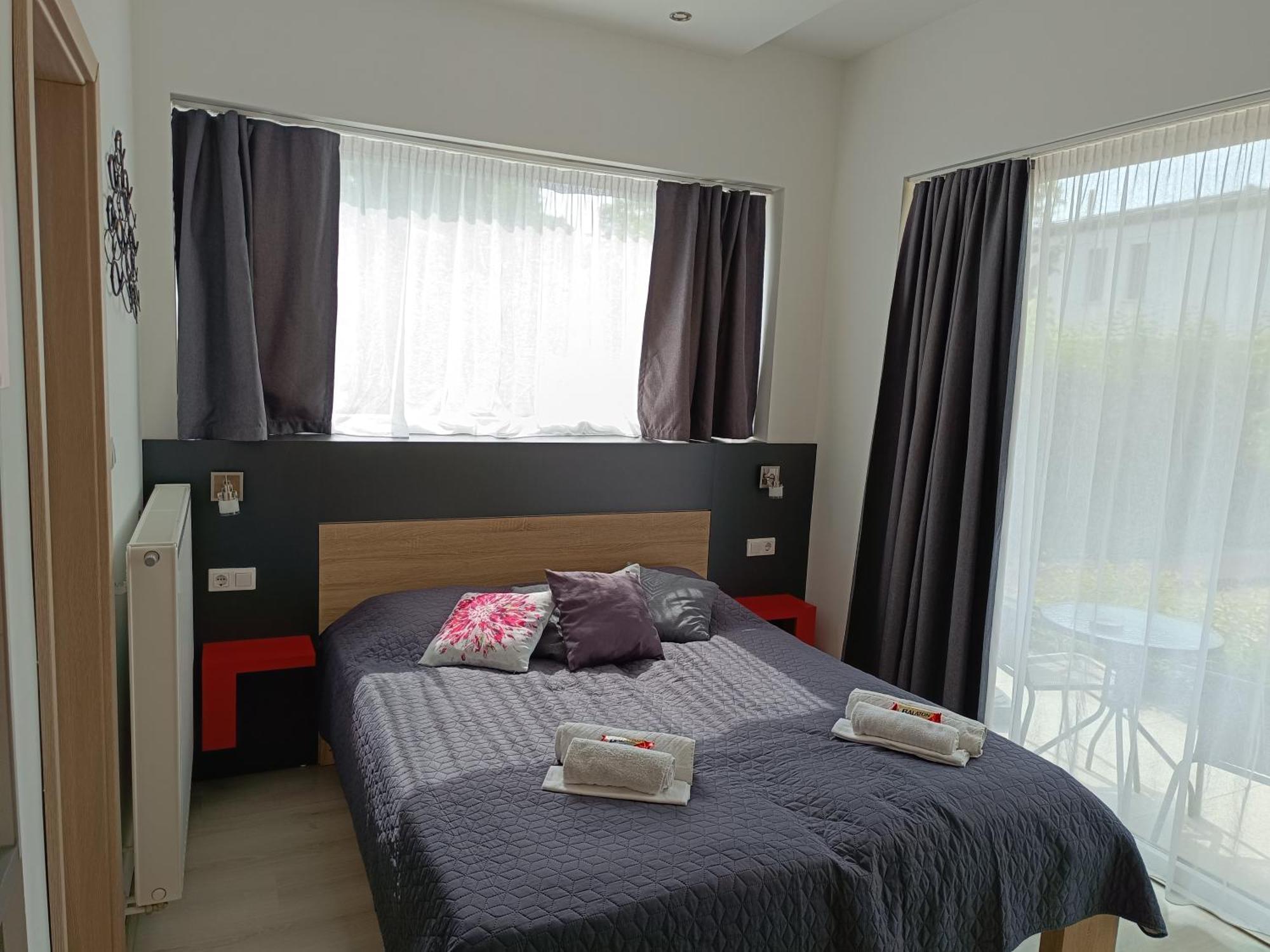 Ujhely Apartmanhaz 希欧福克 外观 照片