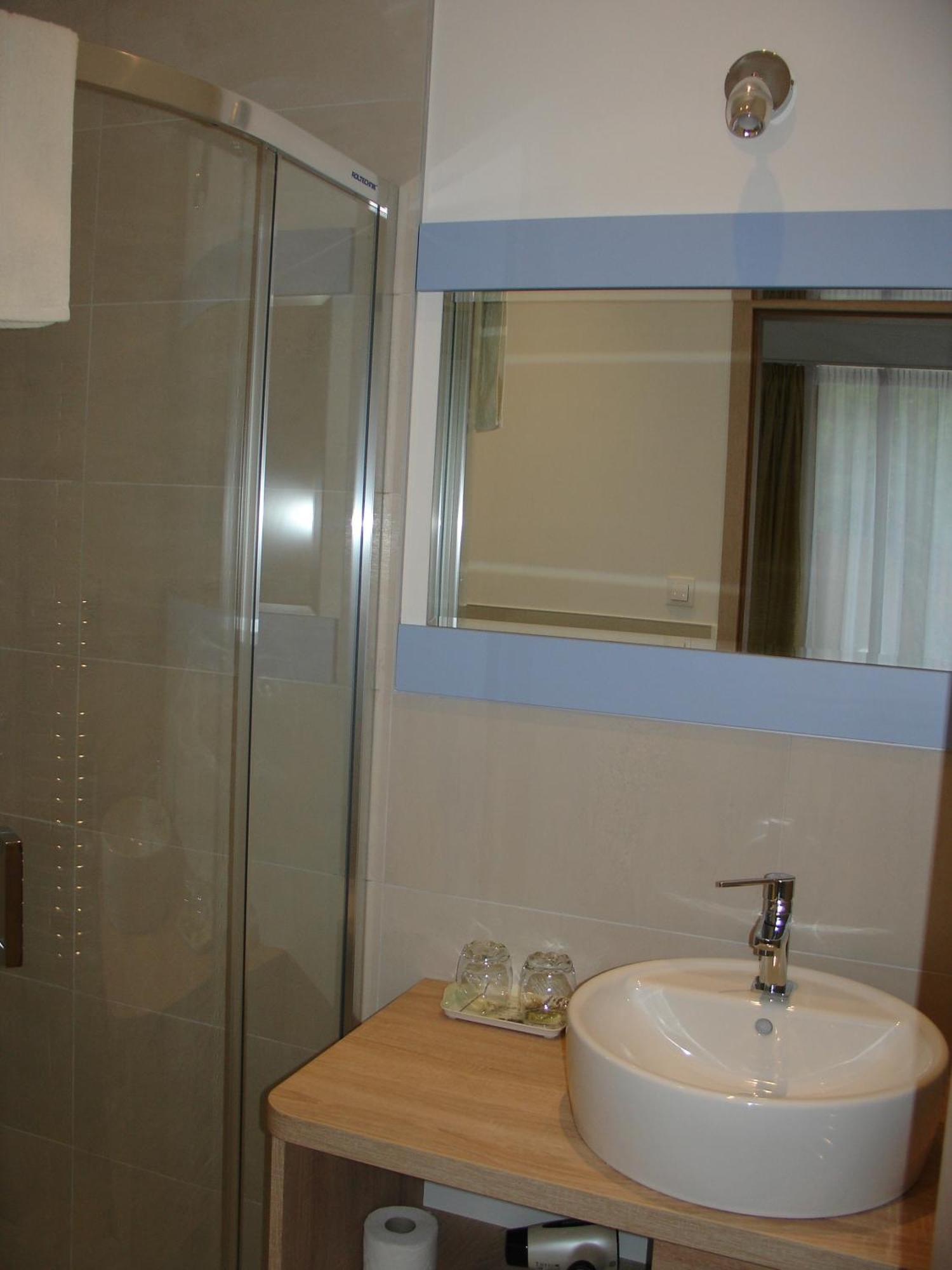 Ujhely Apartmanhaz 希欧福克 外观 照片